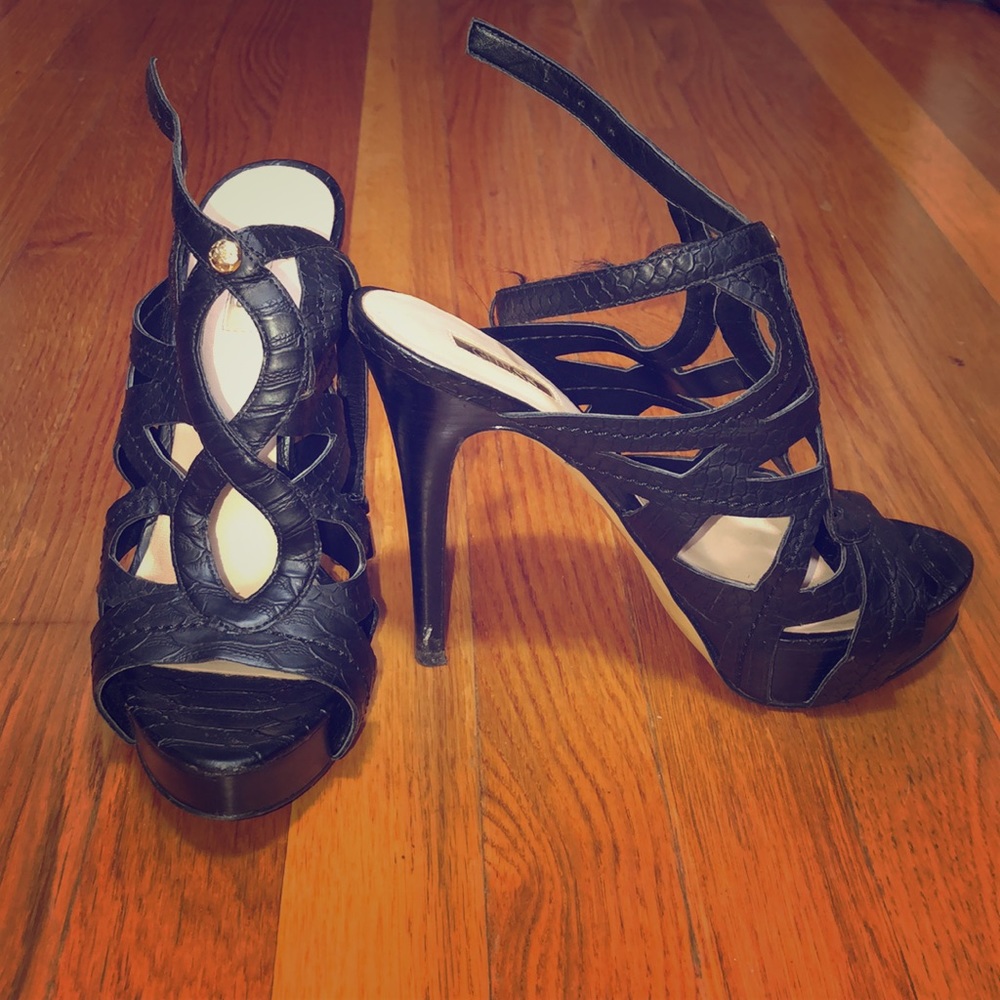 Guess heels